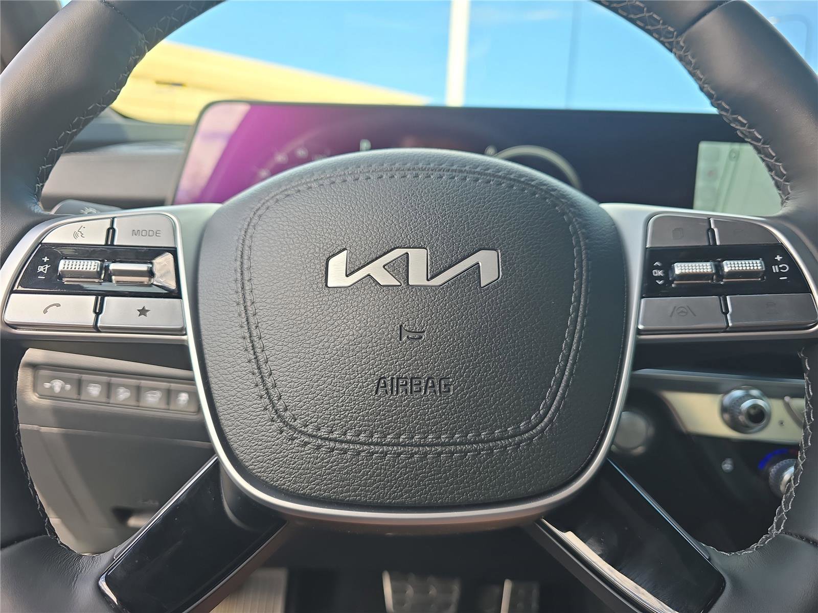 Used 2025 Kia Telluride SX Prestige X-Pro image 22