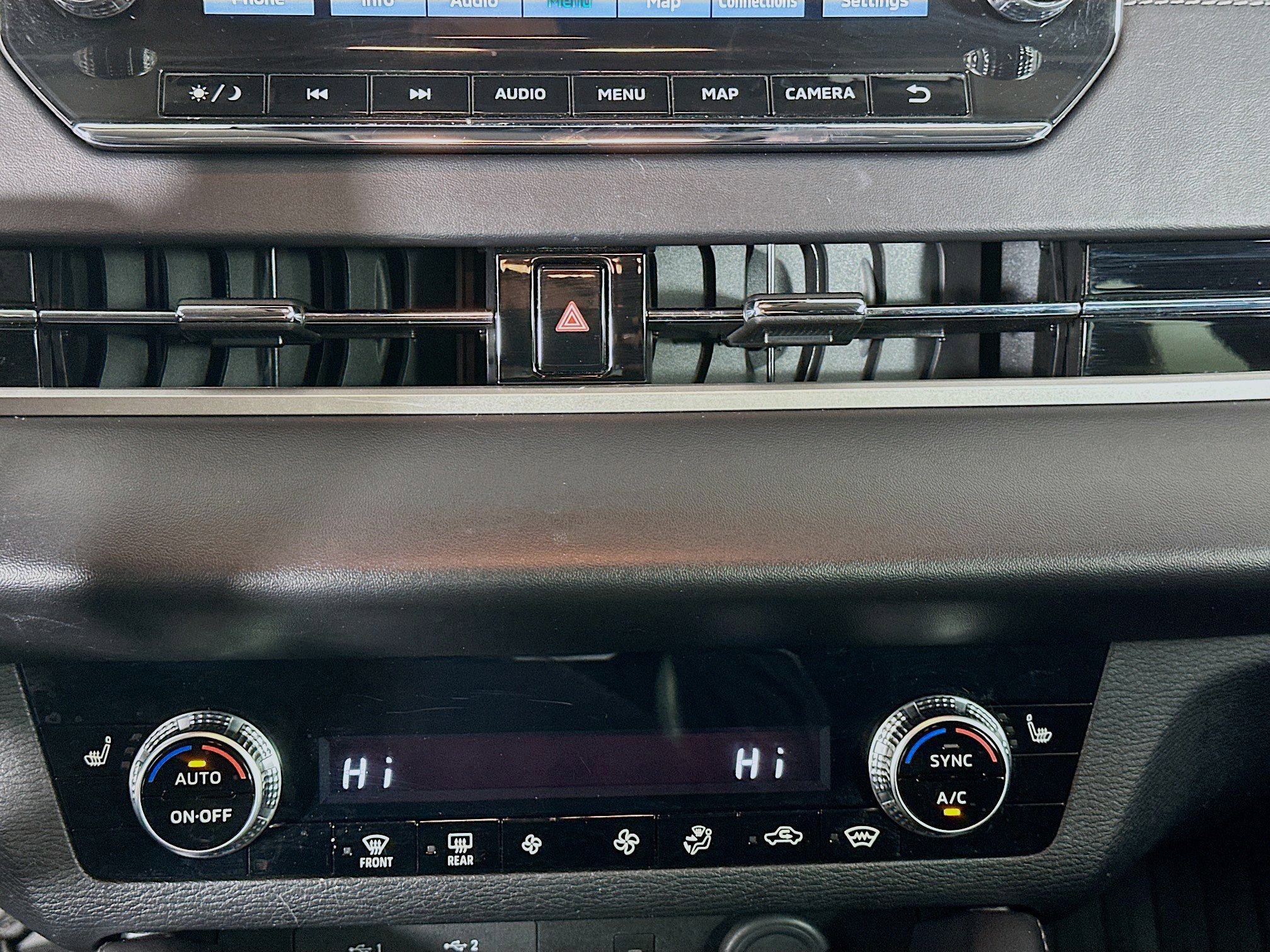 Used 2024 Mitsubishi Outlander SE image 24