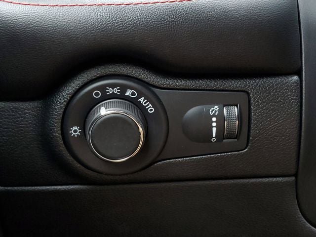 Certified 2025 Dodge Durango R/T AWD/4WD image 38