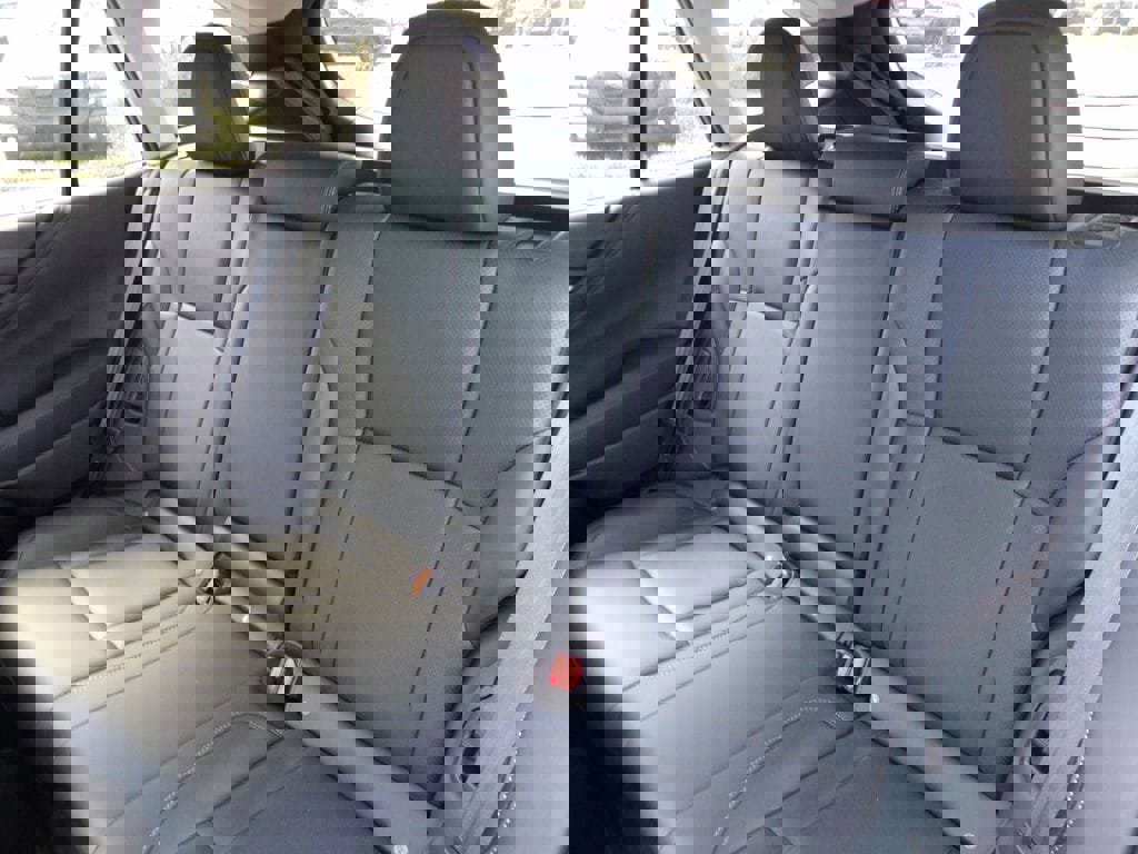 Used 2024 Subaru Outback Touring image 27