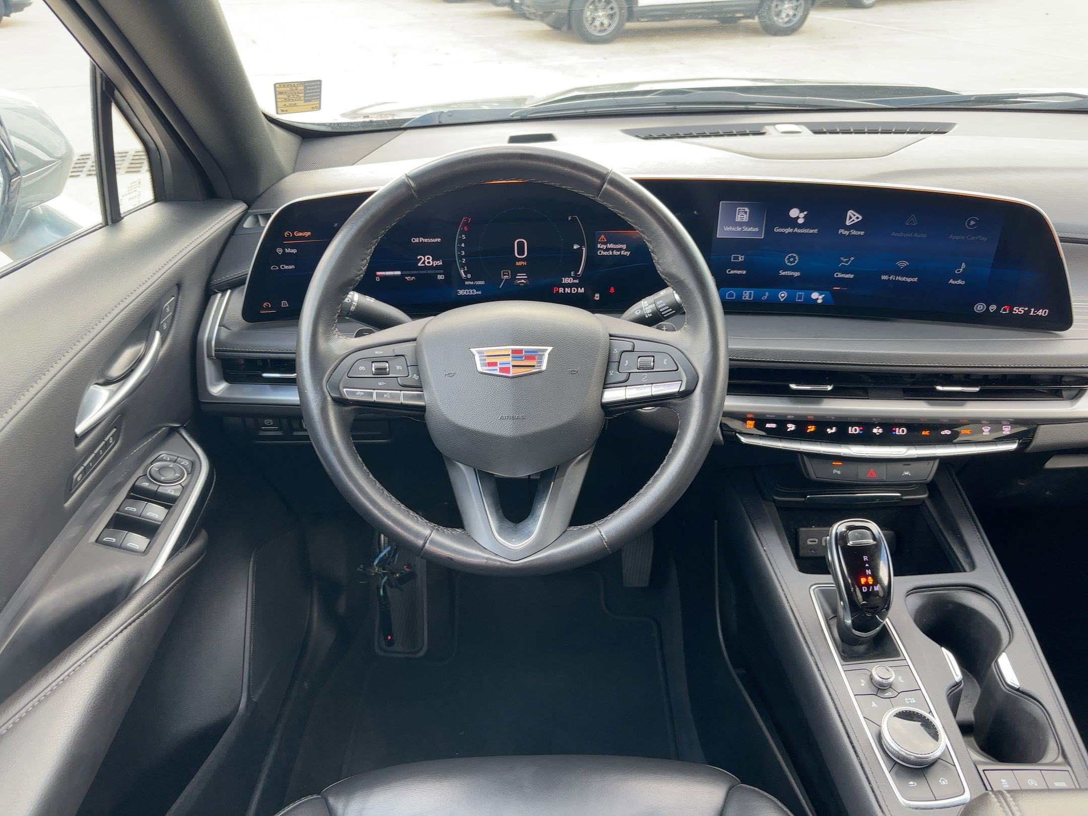 Used 2025 Cadillac XT4 Premium Luxury image 29