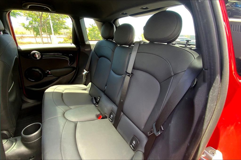 Certified 2023 MINI Cooper S image 28