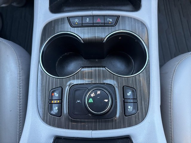 Used 2021 GMC Acadia SLT w/ Premium Package image 23