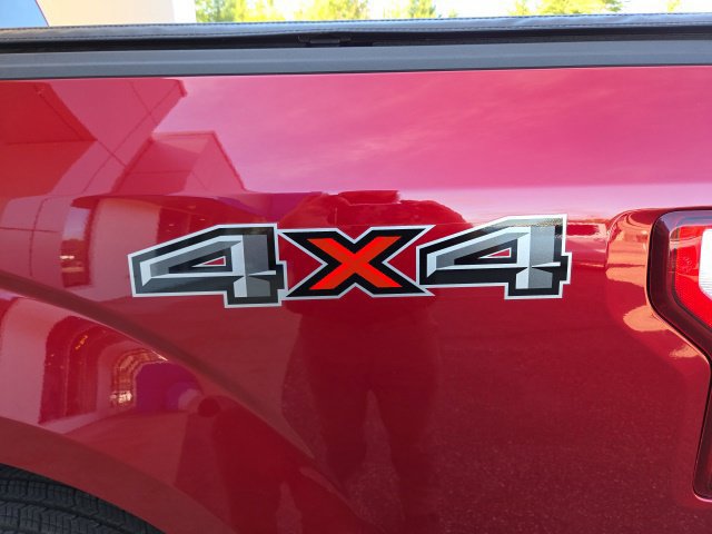 Used 2018 Ford F150 XLT w/ Equipment Group 302A Luxury AWD/4WD image 35