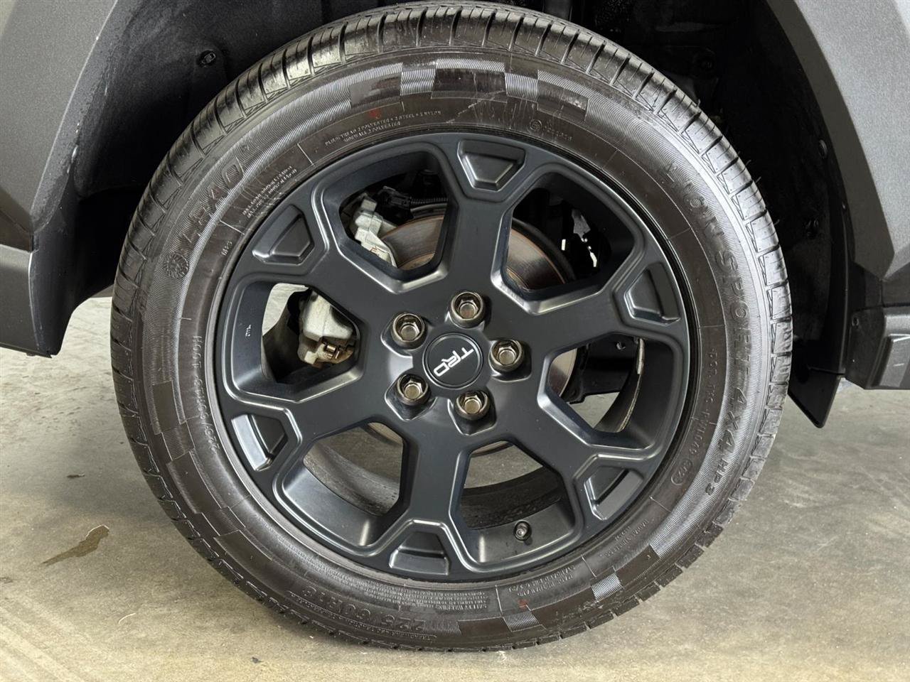 Used 2021 Toyota RAV4 TRD Off-Road w/ TRD Off-Road Weather Package AWD/4WD image 33