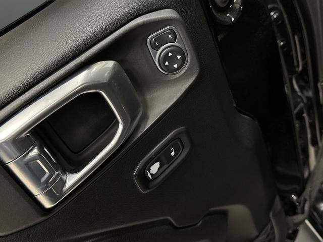 Used 2021 Jeep Wrangler Unlimited Sport image 25