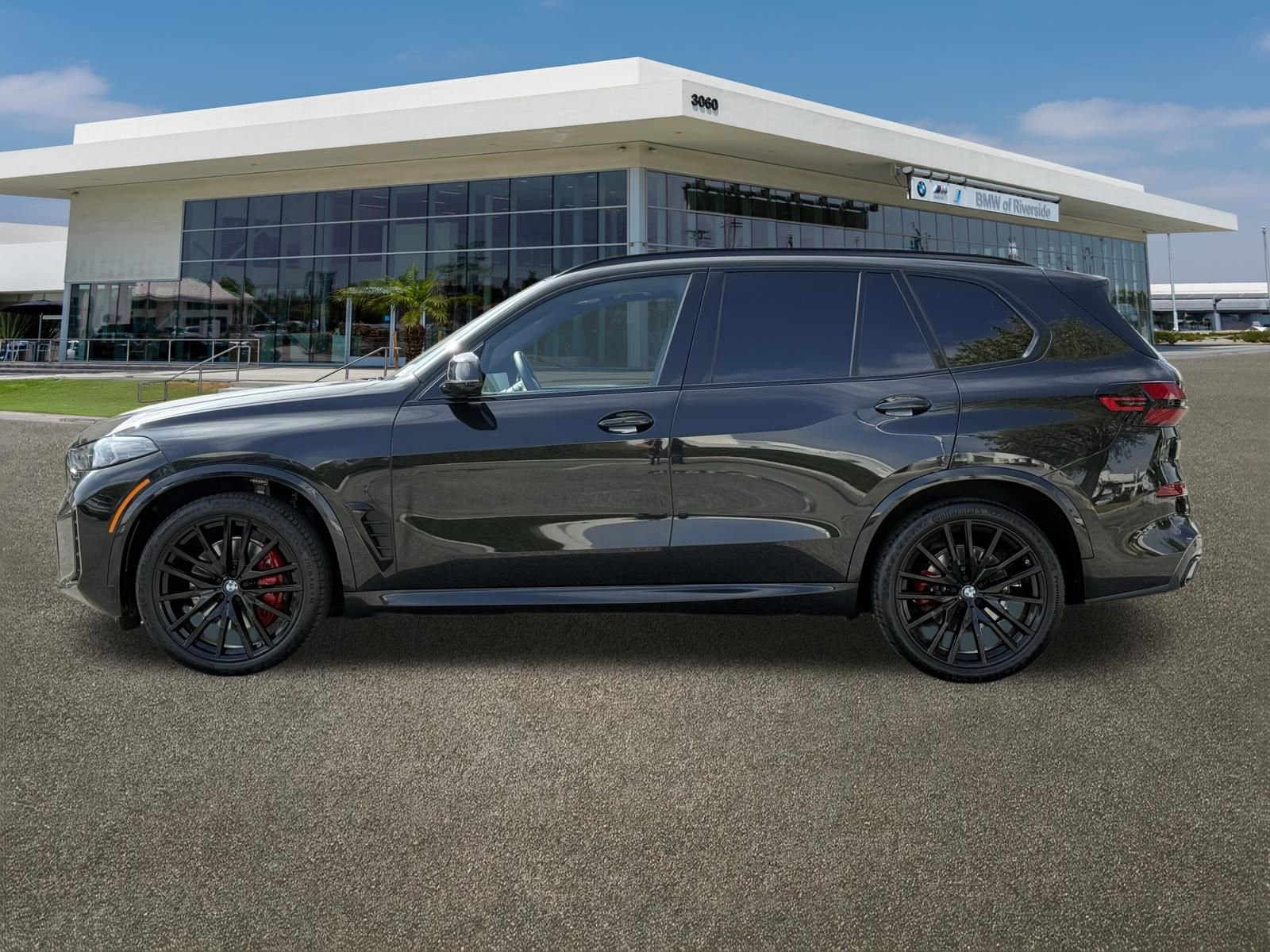 Certified 2024 BMW X5 xDrive40i w/ Executive Package AWD/4WD image 6