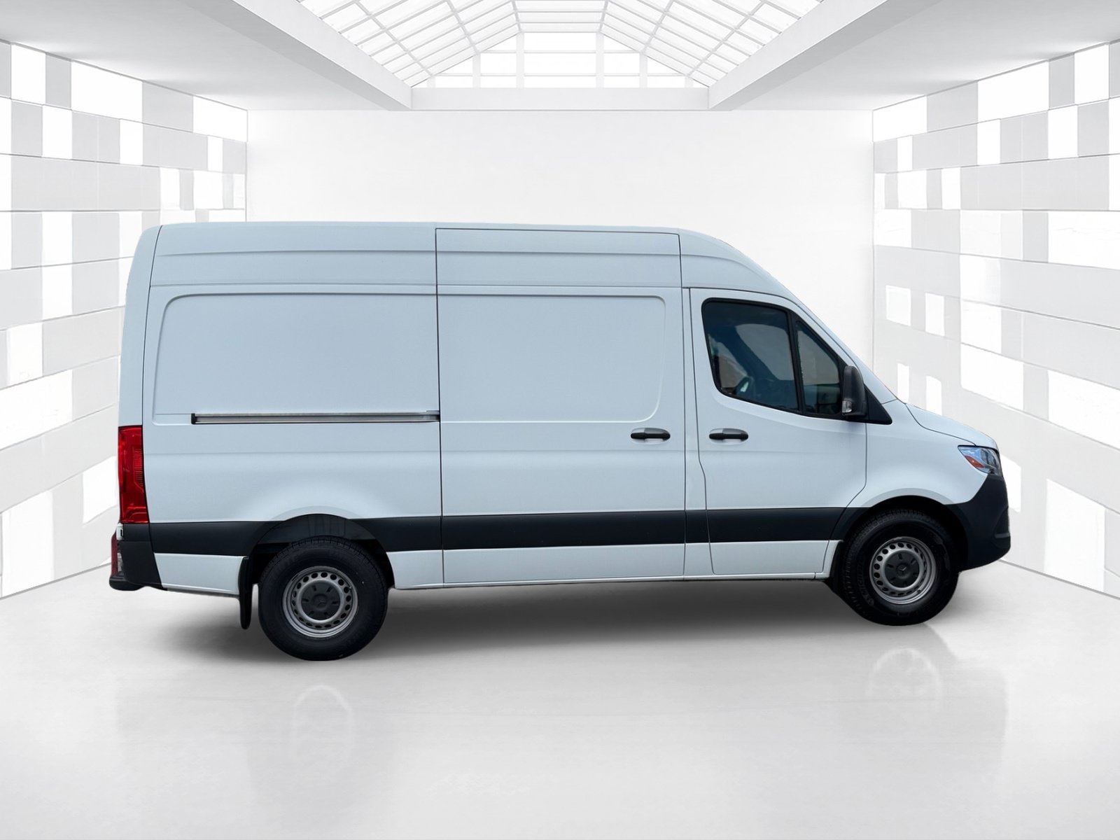 Used 2022 Mercedes-Benz Sprinter 2500 image 8
