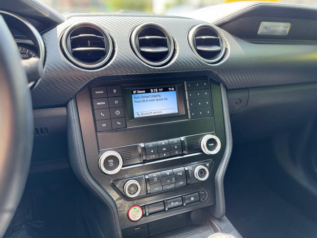 Used 2021 Ford Mustang Coupe RWD image 17