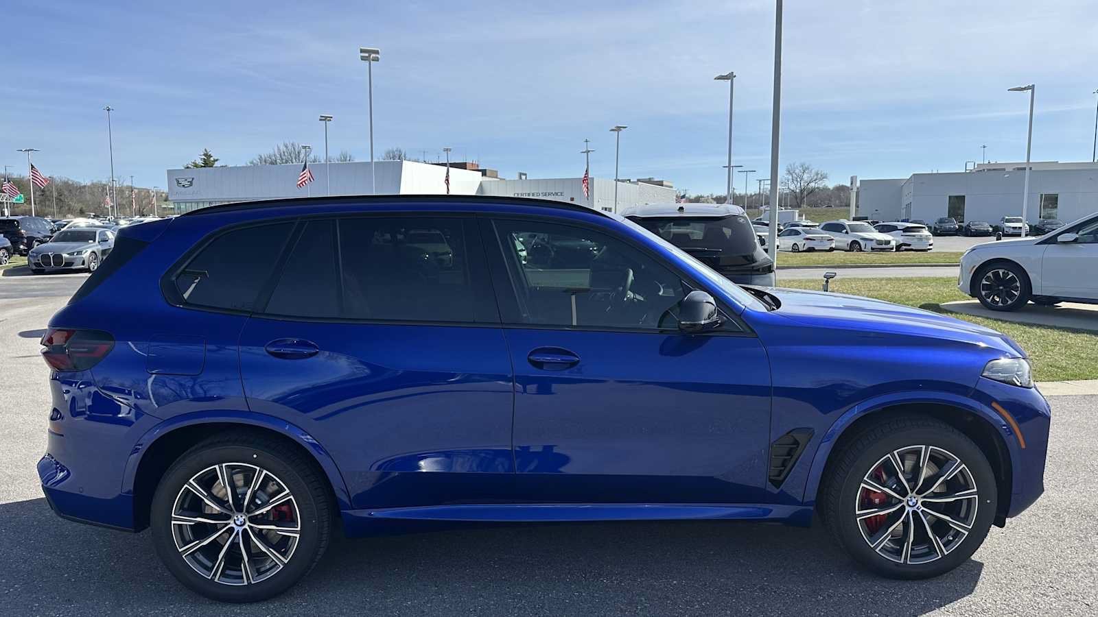 New 2026 BMW X5 M60i w/ Executive Package AWD/4WD image 11