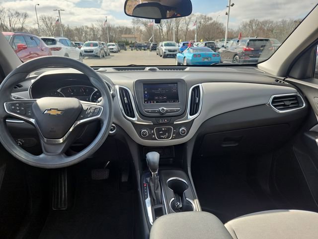 Used 2022 Chevrolet Equinox LS w/ LS Convenience Package image 13