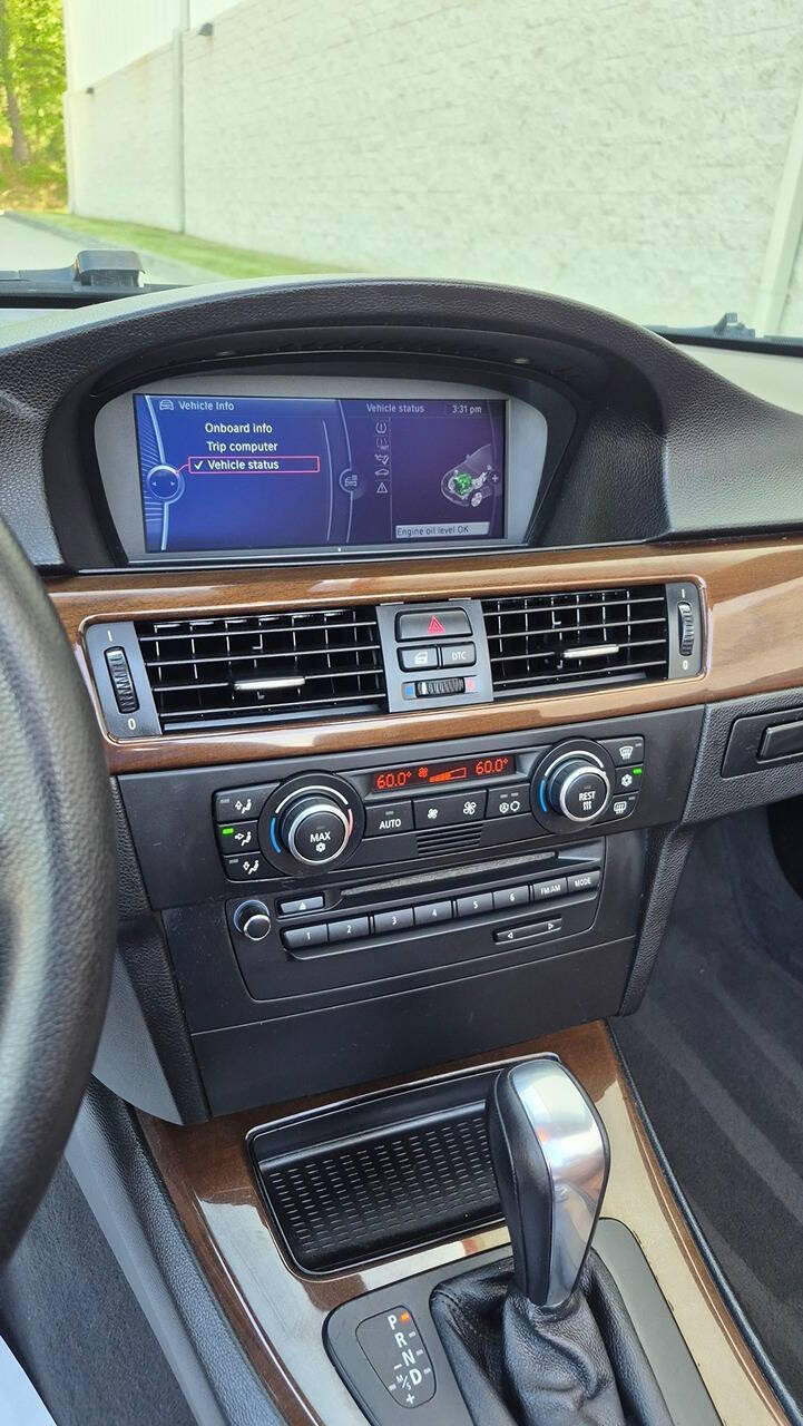 Used 2009 BMW 328i Sedan RWD image 40