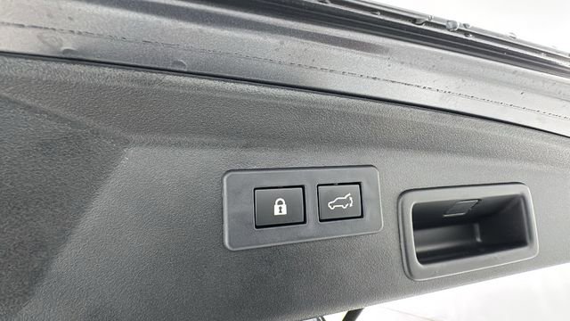 New 2026 Subaru Outback Limited XT image 16