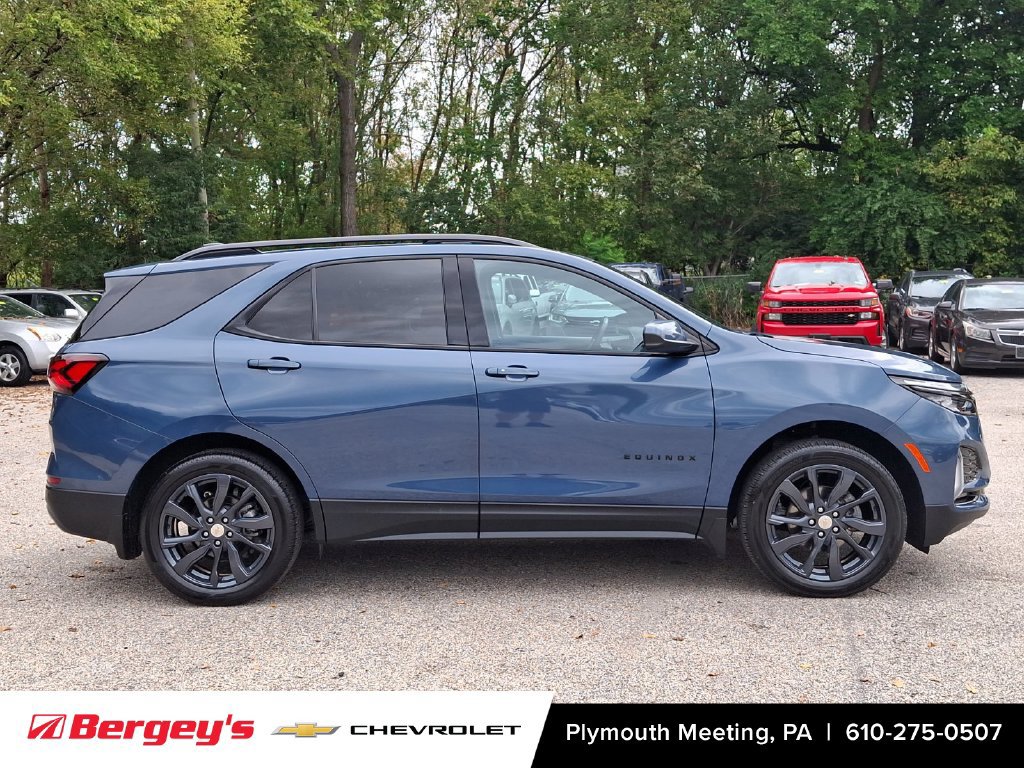 Used 2024 Chevrolet Equinox RS w/ LPO, Cargo Package AWD/4WD image 9