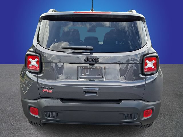 Used 2023 Jeep Renegade Altitude AWD/4WD image 5