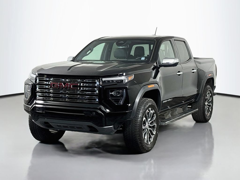 Certified 2024 GMC Canyon Denali AWD/4WD image 3