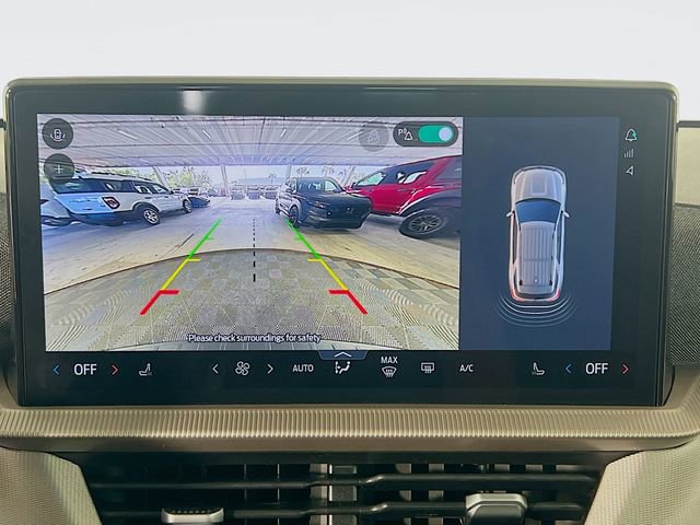 Used 2025 Ford Explorer Active image 22