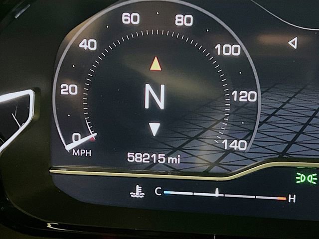 Used 2023 GMC Yukon Denali w/ Denali Reserve Package image 15