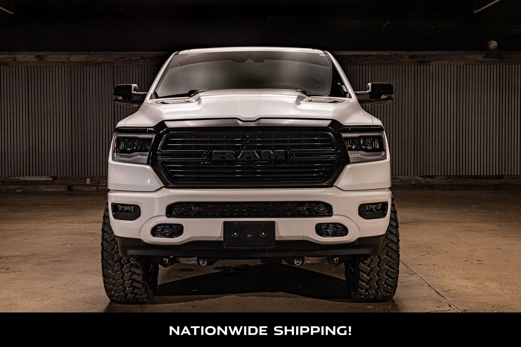 Used 2024 RAM 1500 Laramie AWD/4WD image 4