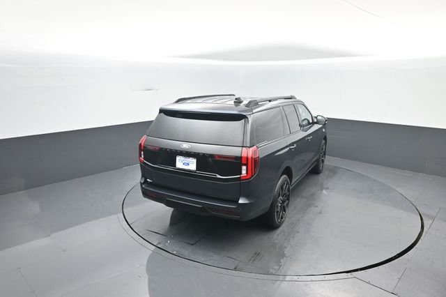 New 2026 Ford Expedition Platinum w/ Stealth Performance Package image 25