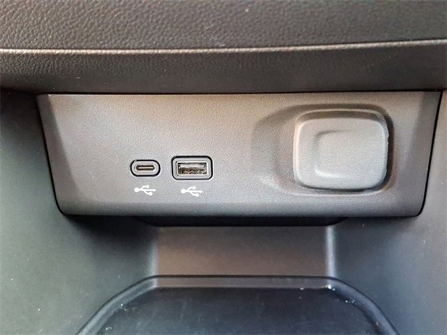 Used 2025 Buick Envista Sport Touring w/ Convenience I Package image 25