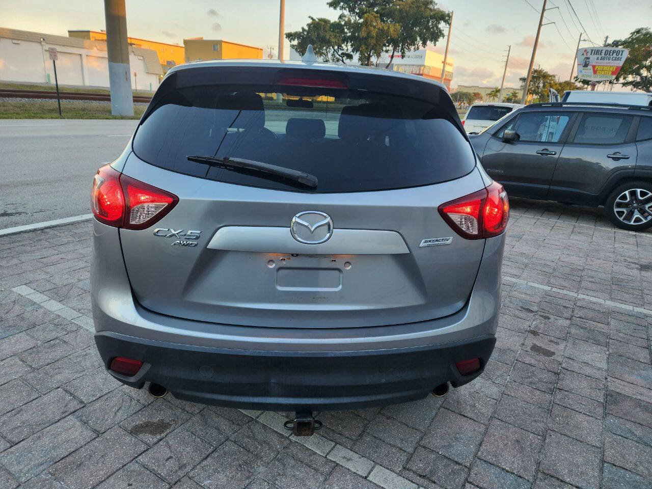 Used 2015 MAZDA CX-5 Touring image 5