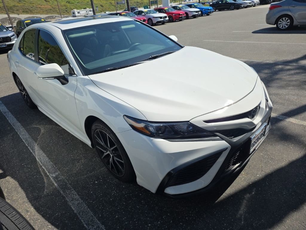 Used 2024 Toyota Camry SE w/ Audio Upgrade Package image 6