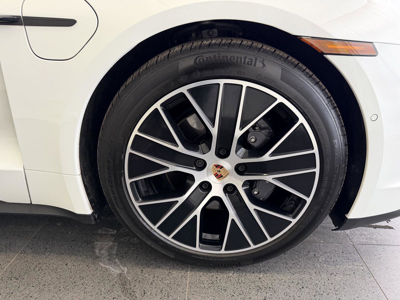 Certified 2025 Porsche Taycan image 13