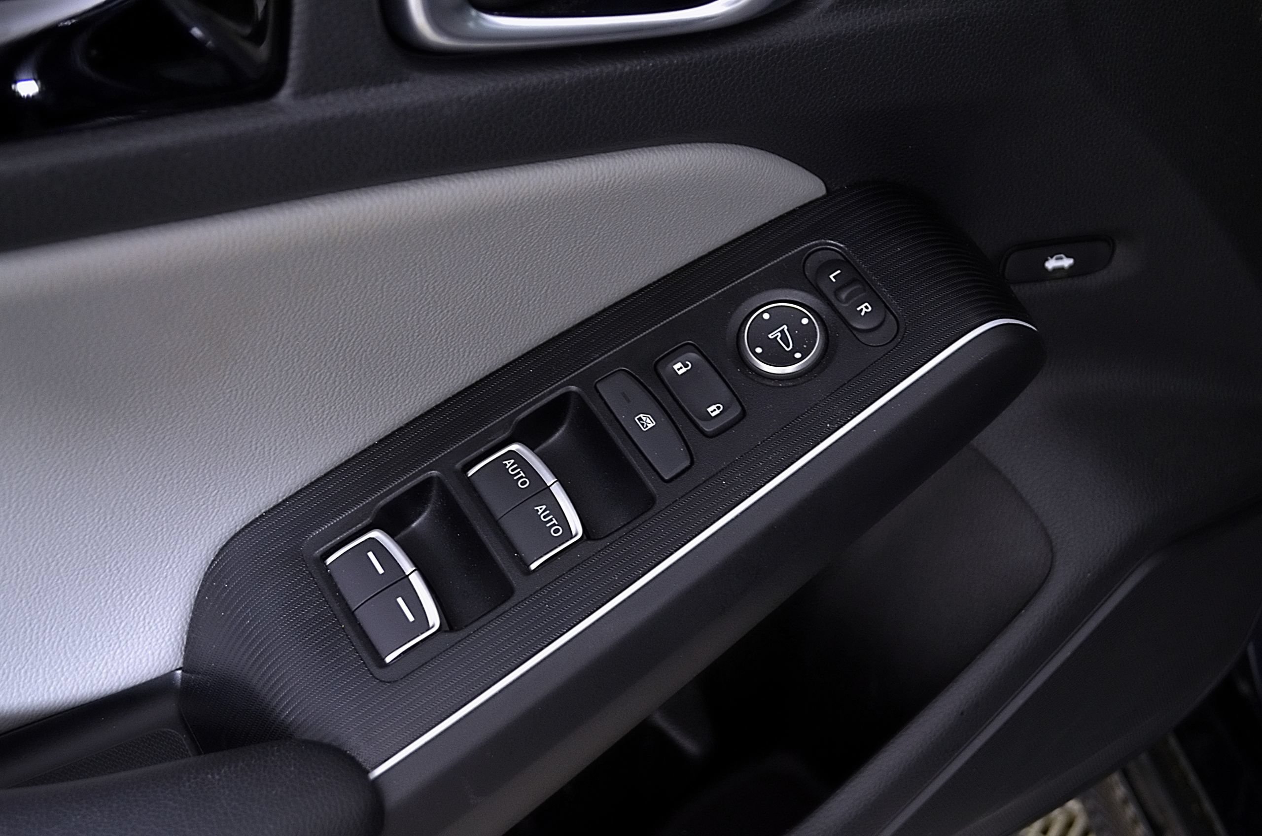 Used 2025 Honda Civic Sport Touring image 16