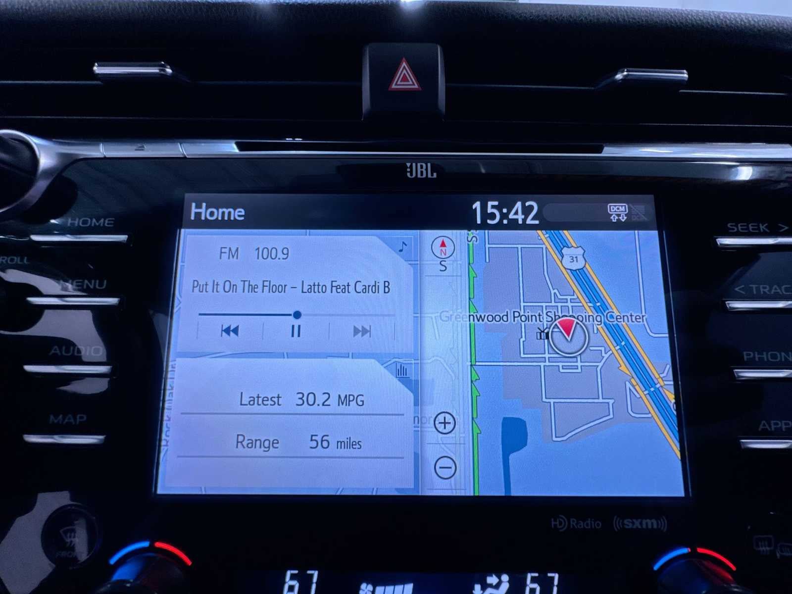 Used 2019 Toyota Camry XSE w/ Navigation Package FWD image 24