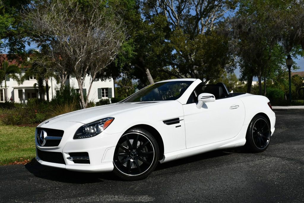 Used 2015 Mercedes-Benz SLK 350 image 19