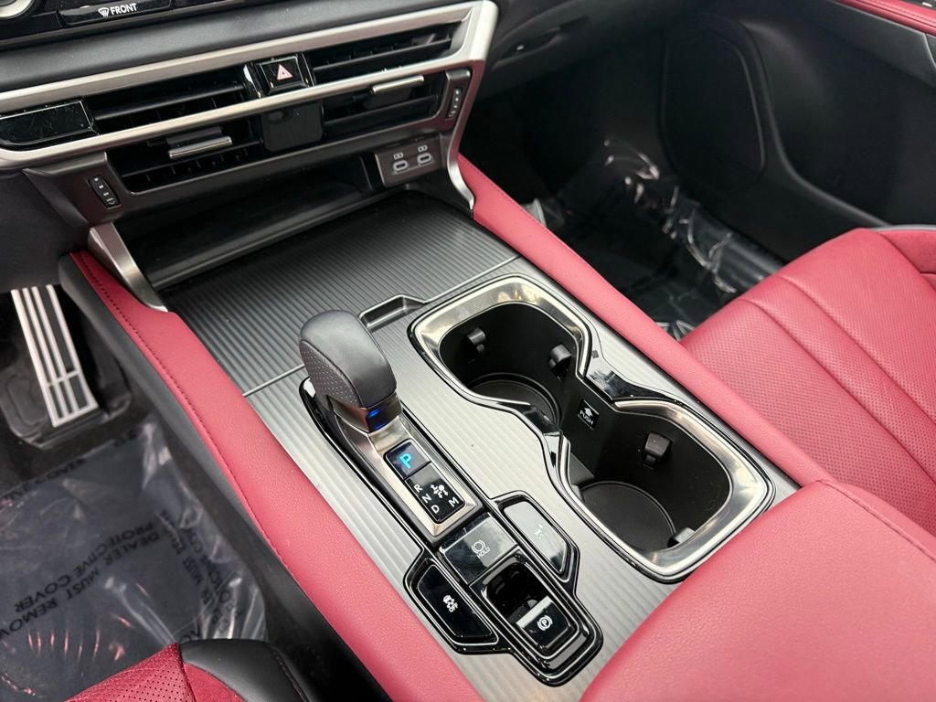 Used 2023 Lexus RX 500h F Sport image 13