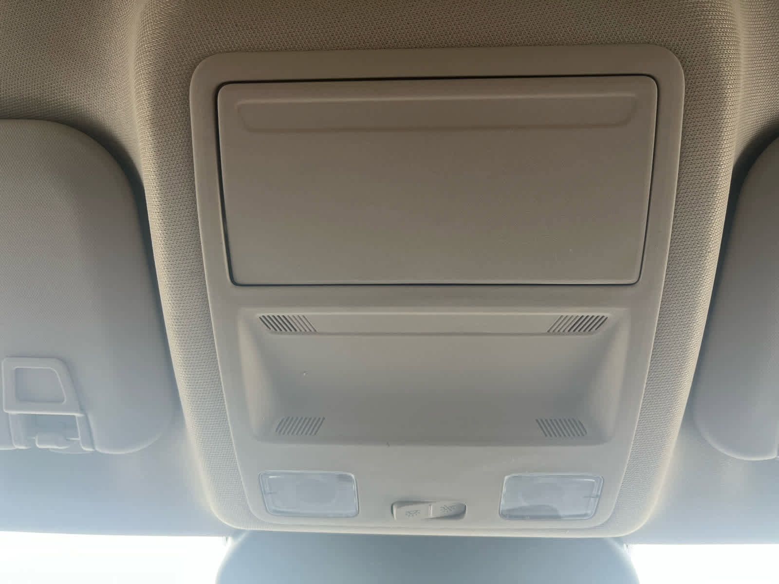 Used 2020 Ford Escape SE image 24