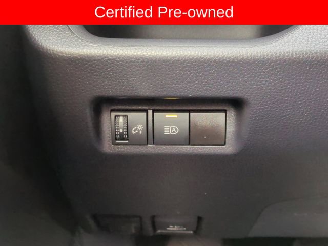 Certified 2025 Toyota RAV4 XLE AWD/4WD image 24