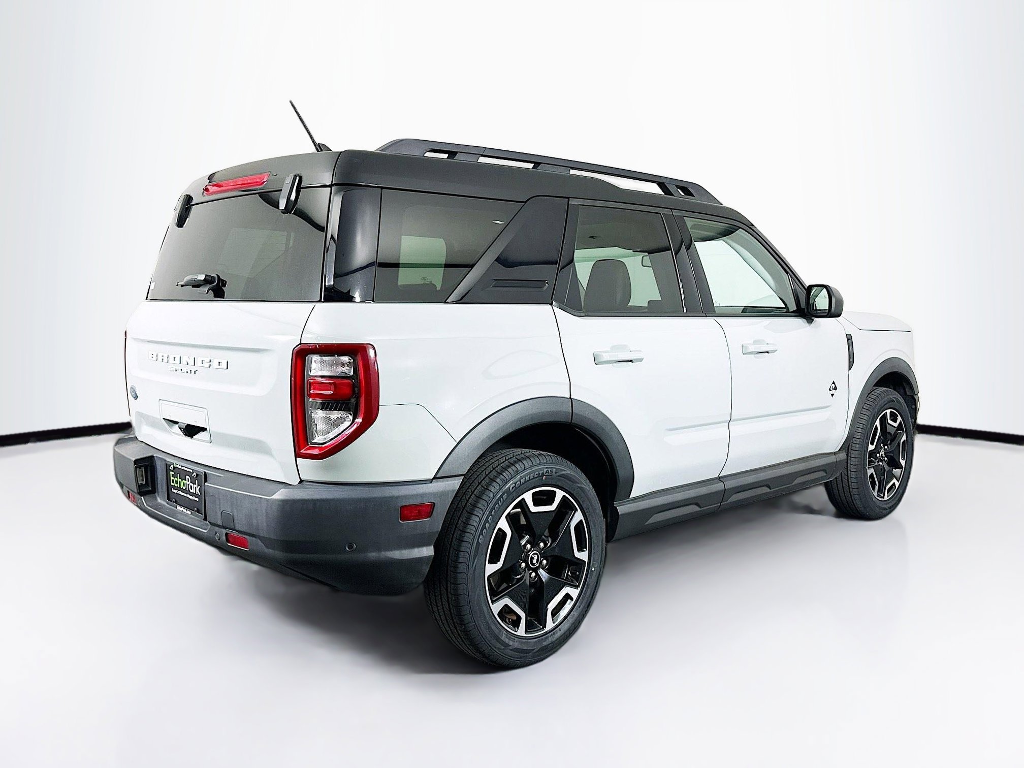 Used 2022 Ford Bronco Sport Outer Banks w/ Tech Package image 9