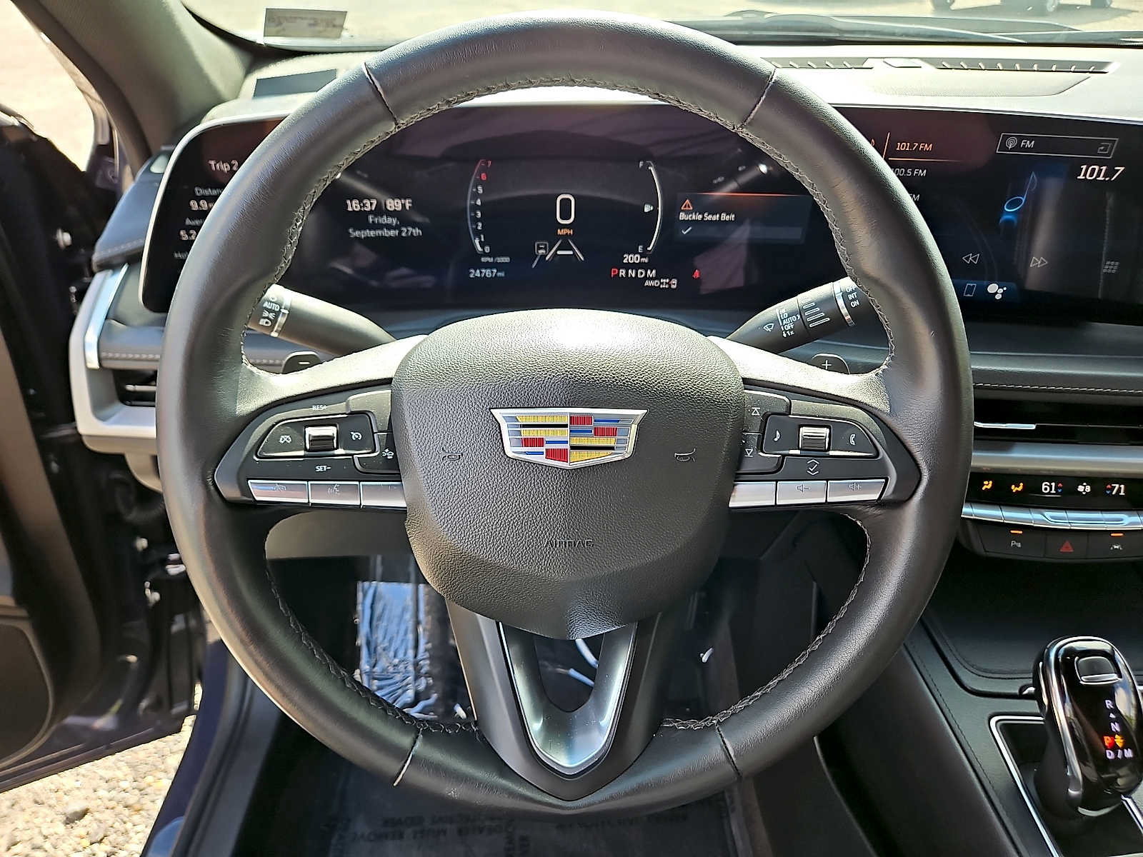 Used 2025 Cadillac XT4 Premium Luxury AWD/4WD image 19