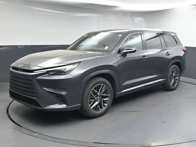New 2025 Lexus IS 350 F Sport w/ Navigation Package RWD image 3