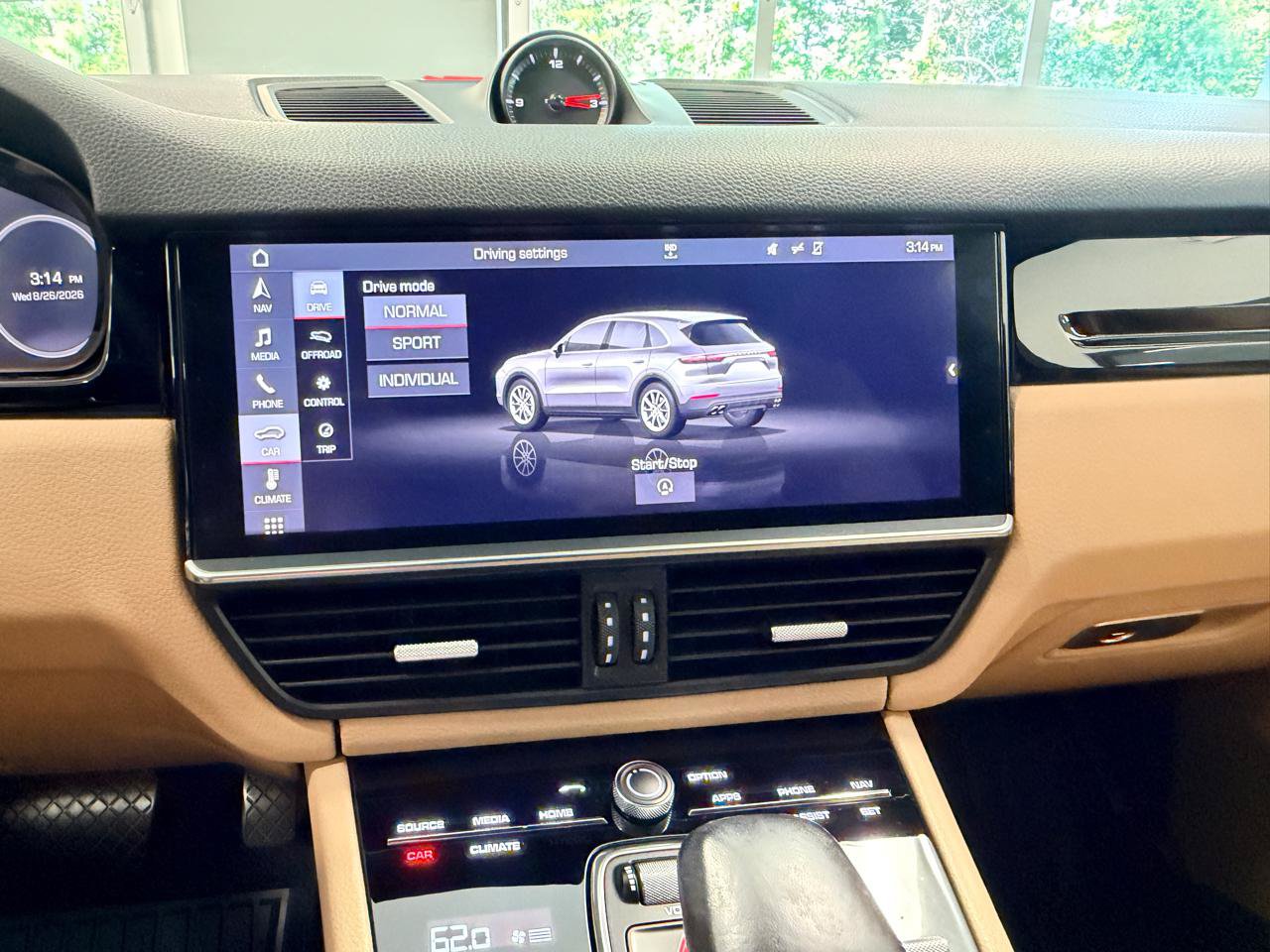 Used 2019 Porsche Cayenne AWD/4WD image 40