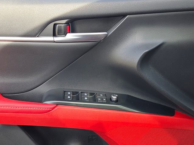 Used 2020 Toyota Camry XSE image 26
