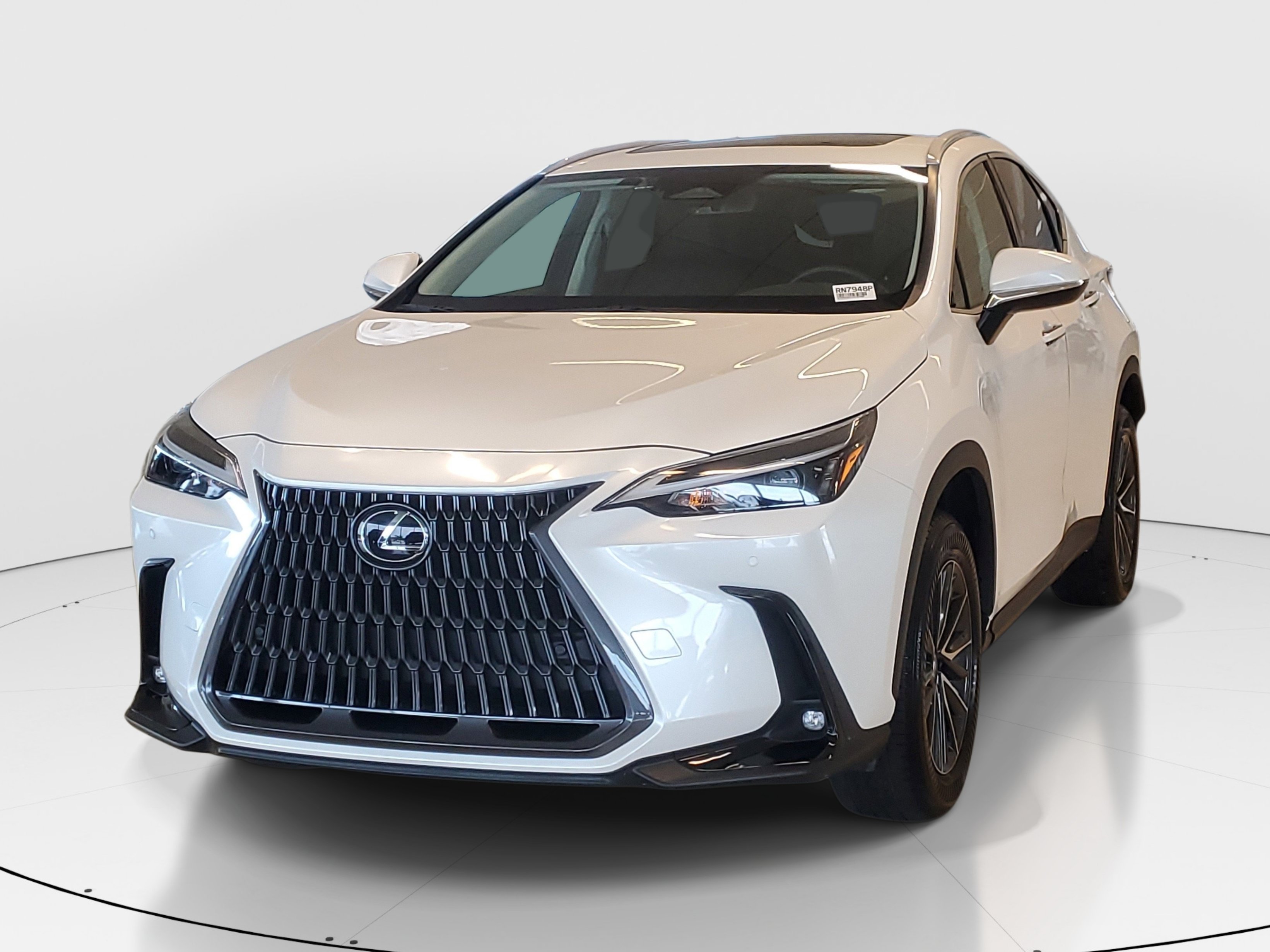 Used 2025 Lexus NX 250 FWD w/ Accessory Package (Z1) image 4