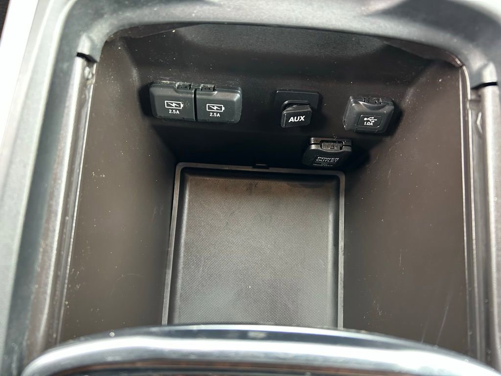 Used 2017 Acura MDX SH-AWD image 31