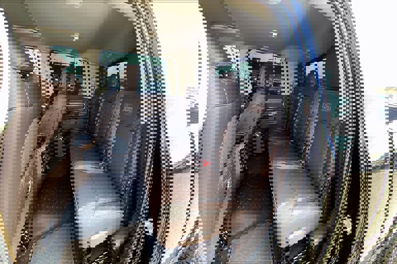 Used 2025 RAM 2500 Limited image 21