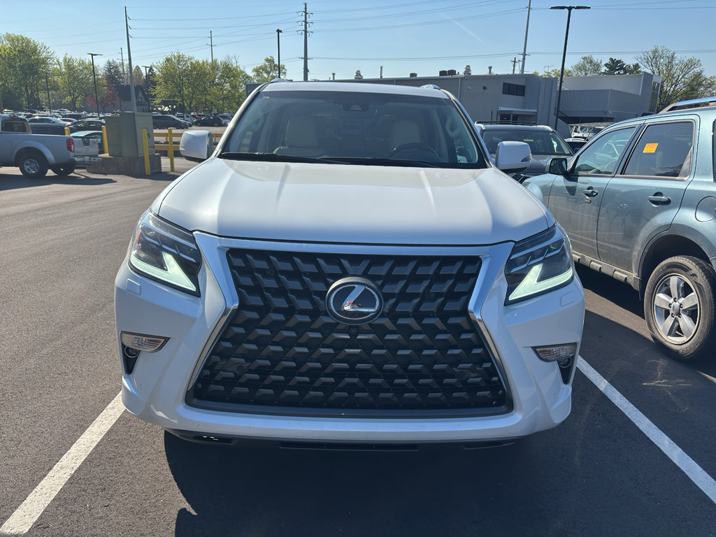 Used 2021 Lexus GX 460 Luxury w/ Accessory Package image 2