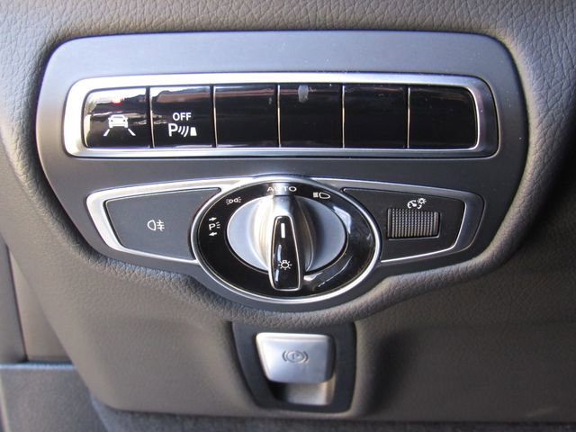 Used 2023 Mercedes-Benz G 550 image 36