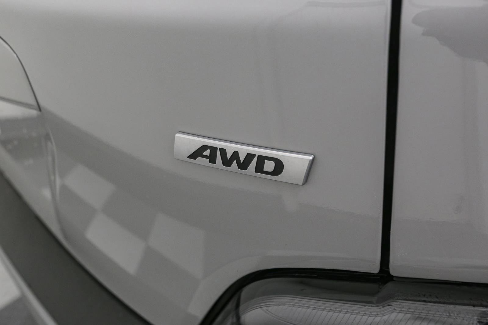 Used 2023 Hyundai Kona SEL w/ Convenience Package image 12