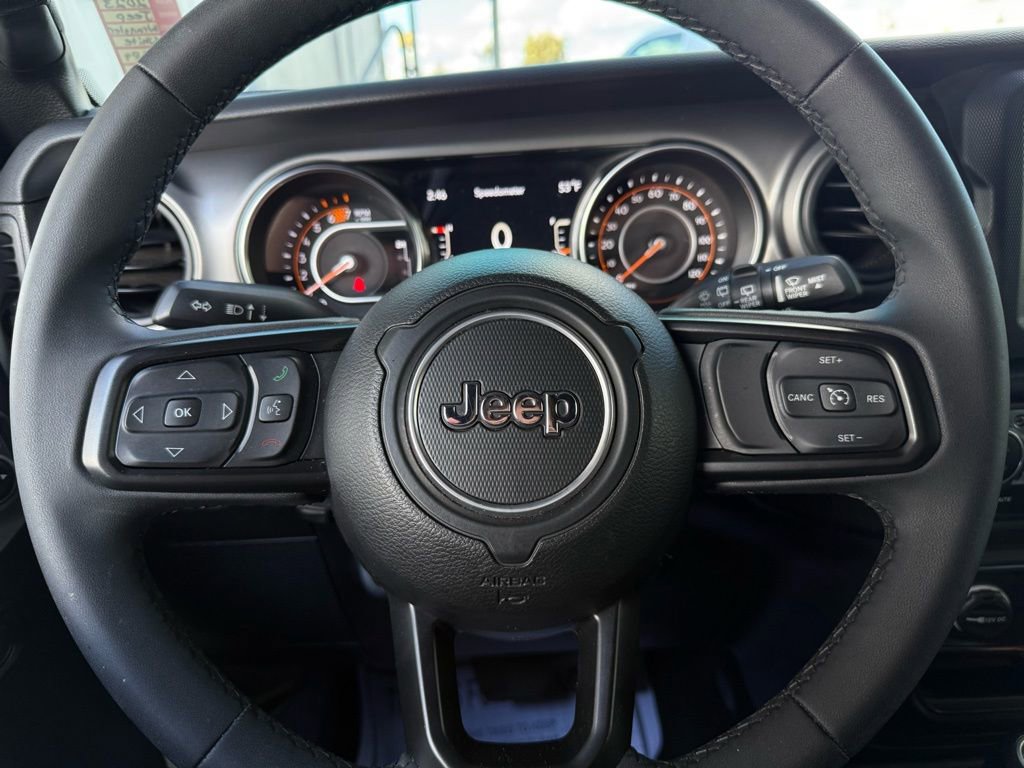 Used 2023 Jeep Wrangler Unlimited Sport image 21