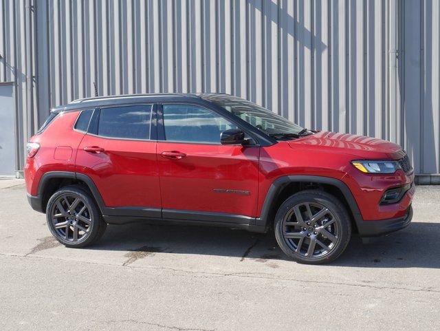 New 2026 Jeep Compass Limited w/ Sun, Sound & Navigation Group image 9