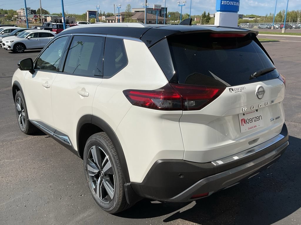 Used 2023 Nissan Rogue SL AWD/4WD image 7