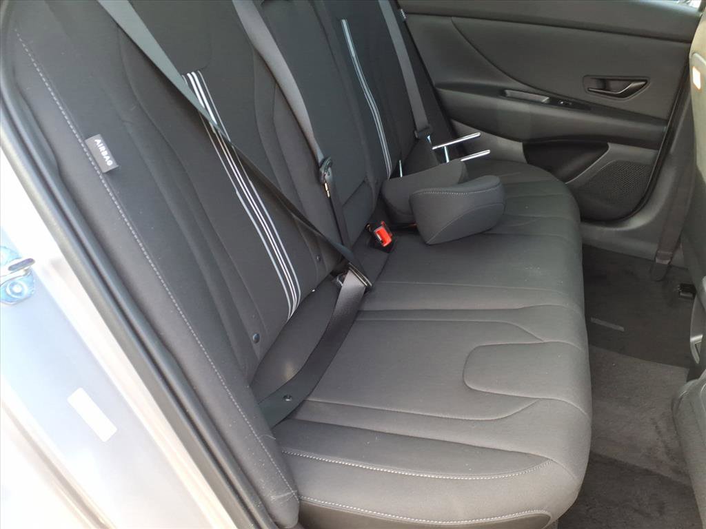 Certified 2026 Hyundai Elantra SEL Sport Premium image 9