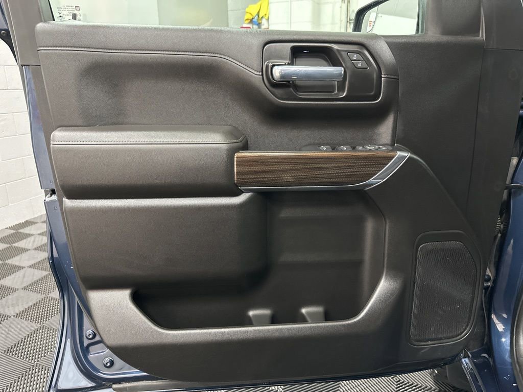 Used 2022 Chevrolet Silverado 1500 LT Trail Boss w/ Bed Protection Package AWD/4WD image 19